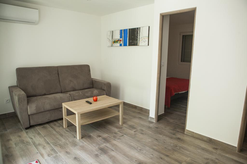 A Suara Villa Ghisonaccia Exteriör bild