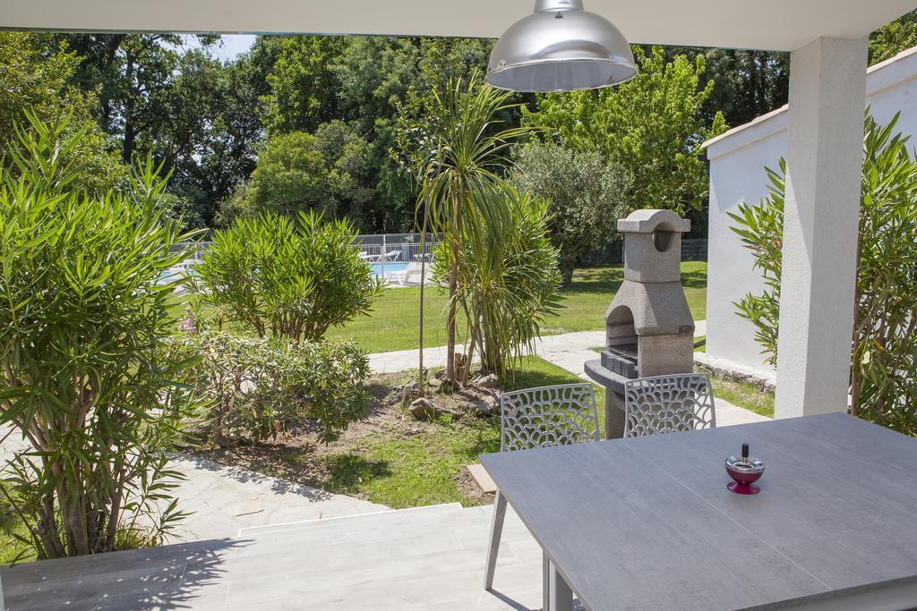 A Suara Villa Ghisonaccia Exteriör bild