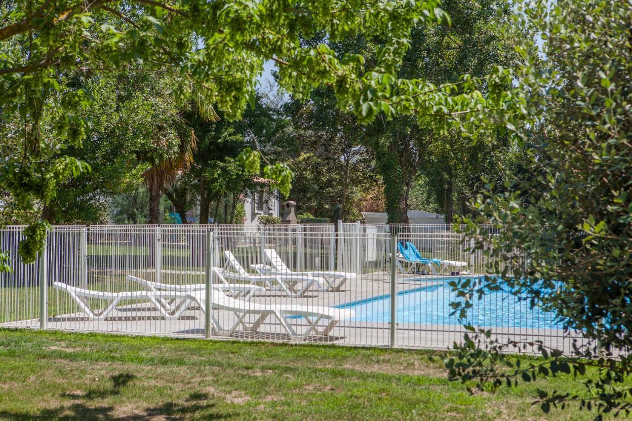 A Suara Villa Ghisonaccia Exteriör bild