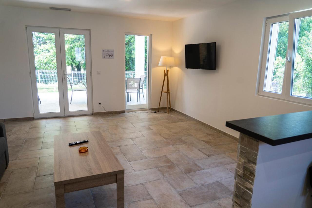 A Suara Villa Ghisonaccia Exteriör bild